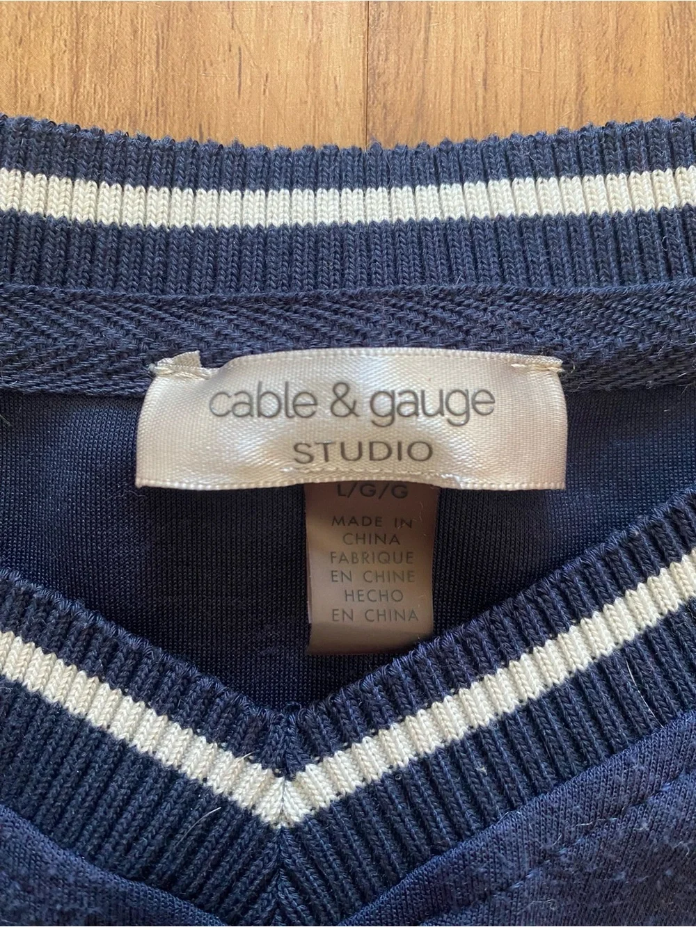 Cable & Gauge Navy V-Neck Sweater with Cream Trim